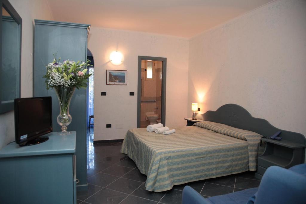 Baia Tropea Resort Parghelia Exterior photo